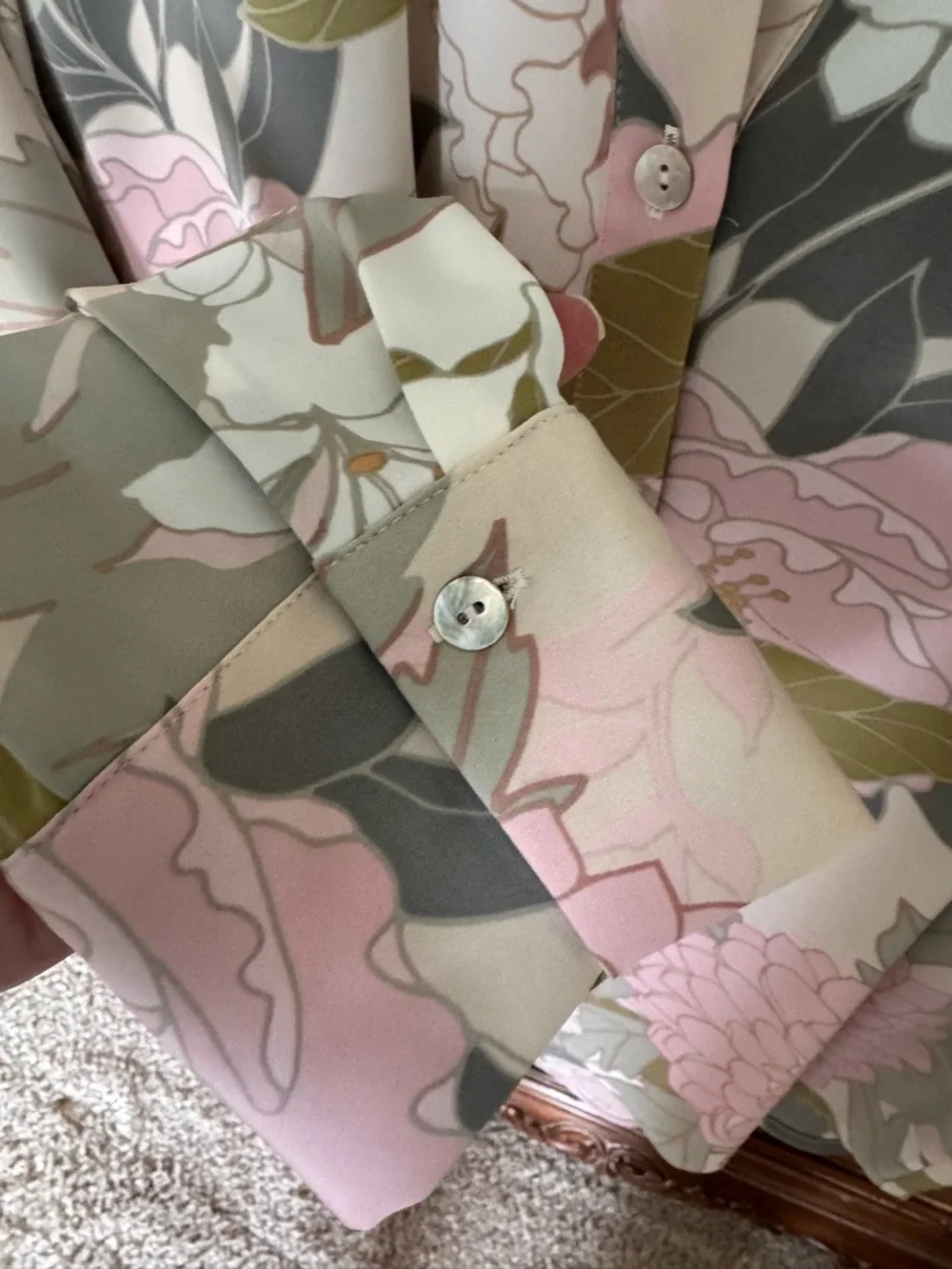 Joie Blouse in Pink, Olive & Cream with gorgeous mother of pearl buttons - Picture 3 of 5